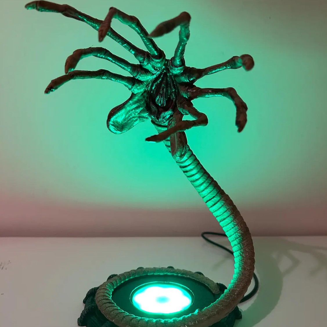 Alien Facehugger Lamp Nachtlam - Halloween Pumpkin Decor Led recensie en prijs